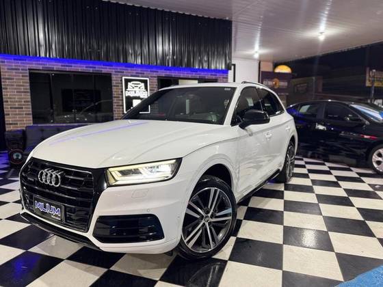 AUDI Q5 2.0 TFSI GASOLINA AMBITION S TRONIC AUDI Q5 2.0 TFSI GASOLINA AMBITION S TRONIC